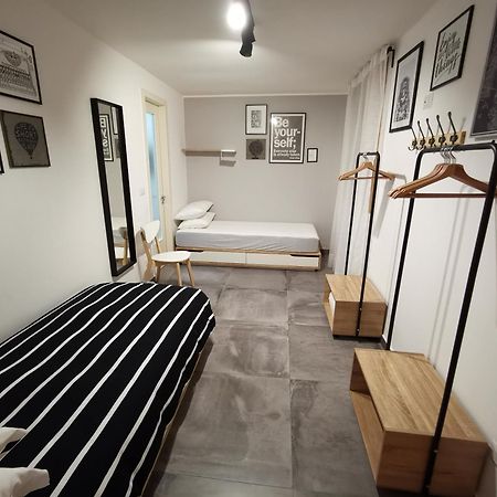 The Black Dog House Valenzano Zewnętrze zdjęcie
